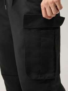Men Flap Pocket Side Drawstring Waist Oversize Cargo Pants, Fall Wide Leg - Black - View 9