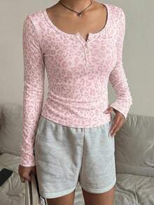 CovetEZ 女款混紡粉色復古豹紋半拉鍊T恤，春夏風格，秋季上衣，適合日常通勤、約會、聚會，秋冬春夏，聖誕節、新年、感恩節、派對、婚禮、海灘、畢業典禮，時尚、優雅、休閒、外出、約會、預約、通勤、情人節 - 彩色 - 查看 5