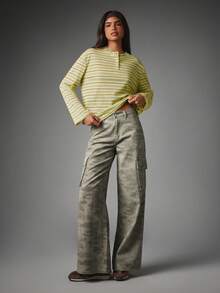 MISSGUIDED Oversized 2000s 70s Striped Long Sleeve Henley Crop Top With Button Detail Horizontal Multi-Color Casual Everyday Autumn Day Time Light Yellow - Multicolor - View 3