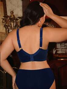 Divavoom Sujetador sin aros con patchwork de encaje, talla grande, 1 pieza - azul real - Ver 2
