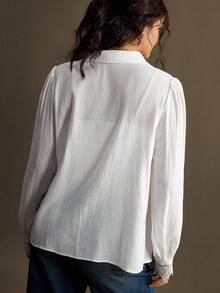 Nubod Plus Size Women's French Elegant Lace Patchwork Single-Breasted Blouse Fall - White - View 2