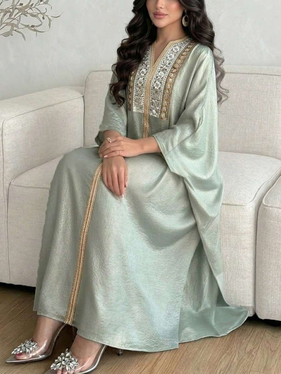Al Najma 新款优雅花卉领精致迷人正式礼服