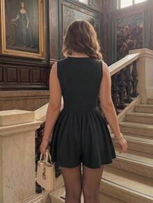 SHEIN MOD Jumpsuit Kasual Serbaguna Ukuran Besar Leher V Pinggang Pendek Kaki Lebar Warna Hitam Polos 95% Katun - Hitam - View 3