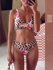 Bonvoyette Springbreak New Arrival Fashionable Leopard Print Metal Decor Twist Back Tankini Swimsuit Set For Women For Summer Beach Vacation - Multicolor - View 2