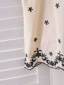 SHEIN Elladie kids 2件組女款春夏新款休閒通勤梭織粗麻布蝴蝶結裝飾V領無袖鏤空燒花寬鬆背心上衣與收腰梭織寬鬆長褲，日常休閒外出兩件套 - 卡其色 - 查看 4