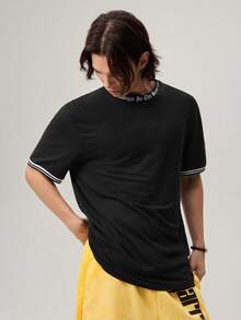 Atasan Pria Slogan Casual - Hitam - View 6