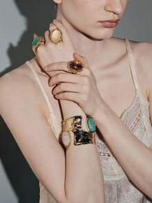 Noxbound A Bohemian Gothic Western Denim Exaggerated, Asymmetric Bracelet - Turquoise powder crystal bracelet - View 3