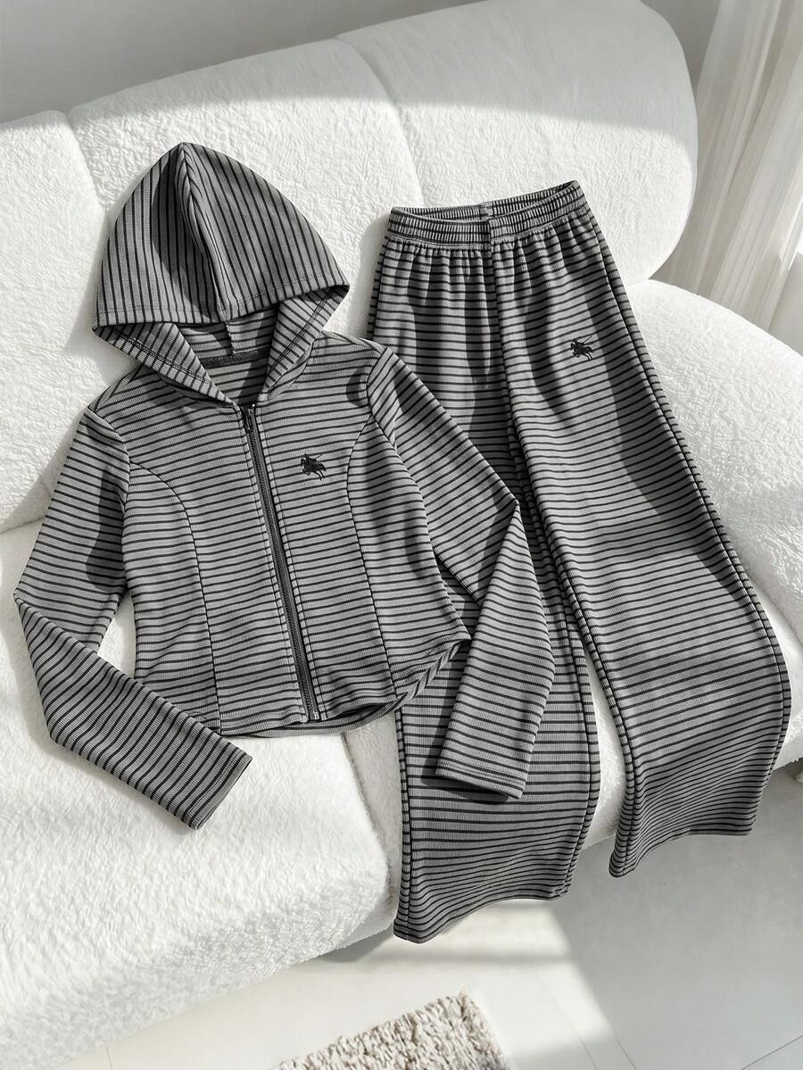 SHEIN Elladie kids 青少年女孩秋季套裝 2件/套 韓式休閒運動賽車風 淺灰色條紋連帽拉鍊運動服 羅紋針織面料 柔軟校園休閒 - 深灰色 - 查看 1