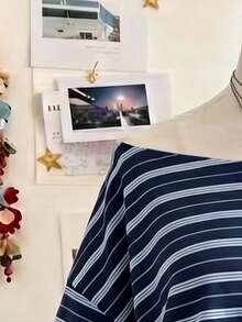 Lalippa 數位印花不對稱肩寬鬆長袖女款衛衣 開學季 校園風 海軍藍 深藍色 秋季休閒 - 彩色 - 查看 3