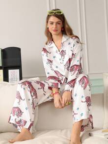 Chillnights Set Piyama Wanita Kasual Muda Motif Macan dengan Kerah Satin dan Bukaan Depan - MultiWarna - View 4