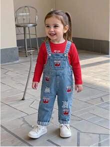 SHEIN Vintaside Kids 純色套頭長袖上衣與櫻桃刺繡無袖吊帶連身褲嬰兒/幼兒（女童）T恤套裝 - 紅色 - 查看 10