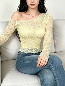 Modelyn 花卉印花淺杏色不對稱單肩收腰網紗上衣，優雅性感風透視網紗襯衫，女款時尚不對稱領長袖修身上衣，夏季氛圍成熟顯瘦上裝，適合日常與外出穿搭 - 彩色 - 查看 4