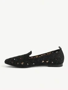 CUCCOO CHICEST 黑色鏤空花卉刺繡優雅度假女款樂福鞋 方頭平底 - 暗黑 - 查看 5