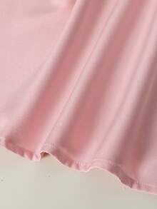 SHEIN 兒童青少年女孩夏季度假可愛彩色彩虹條紋與純粉色掛脖無袖修身兩件式洋裝套裝，適合海灘、海邊，姐妹穿搭 - 彩色 - 查看 4