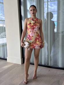leahseptember 女士度假豹纹深V露背性感吊带迷你连衣裙 - 彩色 - 查看 4