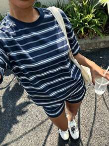 青少年女孩休閒極簡風寬鬆圓領短袖T恤與寬鬆短褲兩件套，適合春夏穿著 - 白色 - View 2