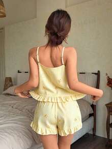 Napfluff Sweet Bow Decor Pink Striped Bow Print Cami Shorts Pajama Set - Yellow - View 2