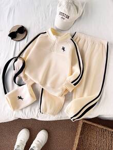 3pcs Set Young Boys Loose Casual Design Lapel Half-Zip Side Patchwork Contrast Color Webbing Top & Black Contrast Color 3D Small Bag & Loose Casual Elastic Side Webbing Long Pants Suitable For Daily Commute, Leisure, Vacation, Sports, Street Style - Apricot - View 8