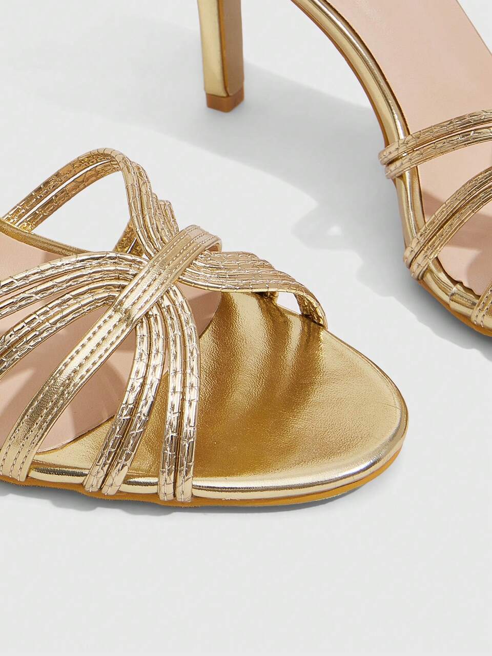 CUCCOO SZL Spring And Summer New Multi-Color Cross-Strap Round Toe Thin Heel Buckle Sandals Gentle Commuting Style Spring And Summer Models