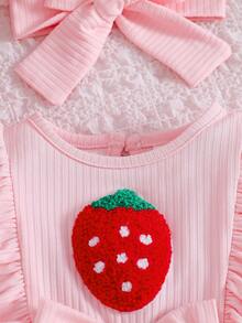 SHEIN 2件組新生兒春夏/秋冬粉色甜美公主風草莓貼花網紗拼接荷葉袖長袖洋裝附髮帶套裝，寬鬆舒適版型，適合日常穿著、滿月派對、周歲生日派對、節日聚會、拍照拍攝 - 粉色 - 查看 8