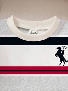 SHEIN Playful Pals 2件組男孩套裝，彩色條紋長袖運動衫配黑色馬刺繡，搭配純黑色慢跑長褲，適合上學與日常穿著 - 彩色 - 查看 4