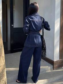 Livesso Tall 女款翻領前開襟寬鬆長袖上衣與直筒褲都市休閒牛仔套裝 秋季 - 深色水洗藍 - 查看 2