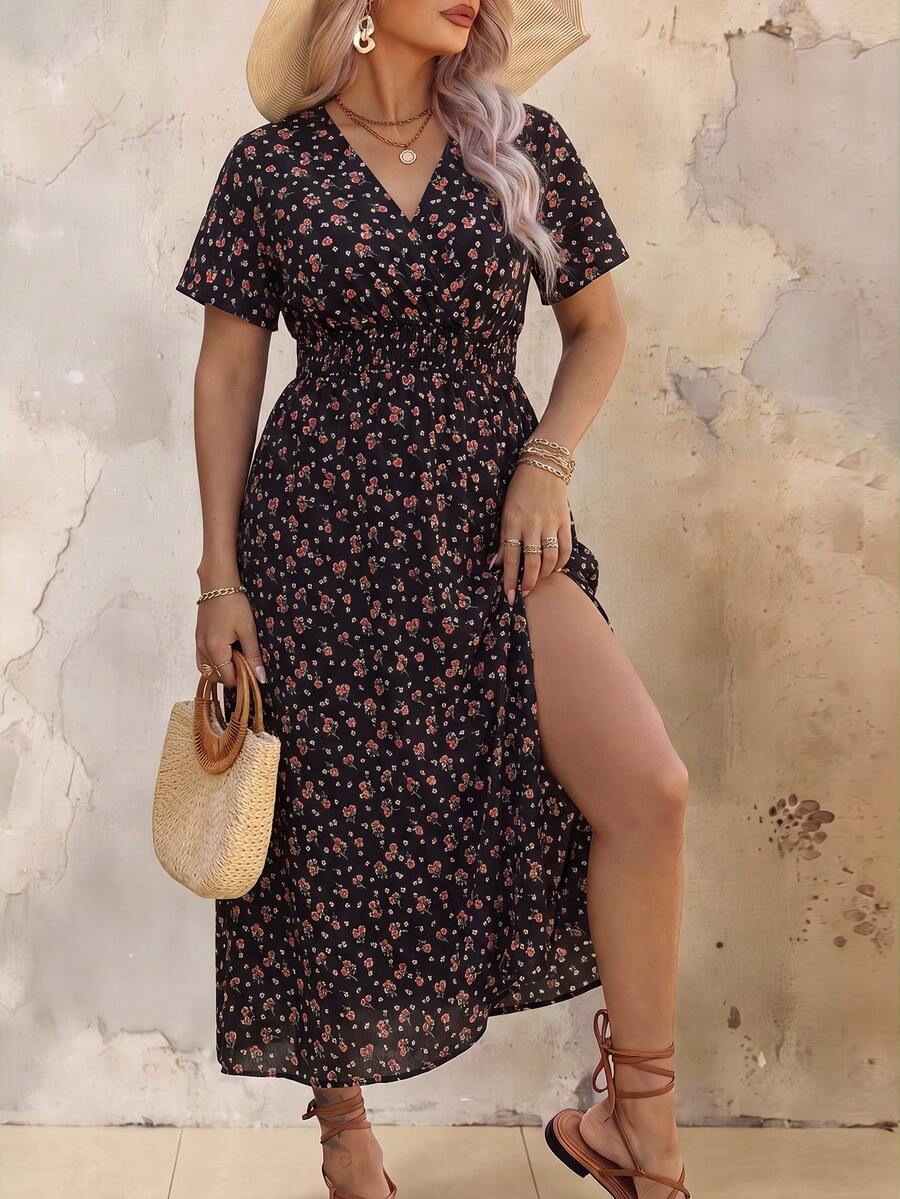 Ceyna 大尺碼女款夏季度假風碎花重疊V領荷葉邊短袖長洋裝黑色長裙套裝 - 黑色 - 查看 1