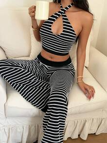 Sunnyshic Setelan Rajut 2 Potong Wanita Musim Semi/Gugur Model Slim Fit Gaya Anak Muda, Atasan Tanpa Tali Model Bandeau dengan Blok Warna Berlian dan Celana Panjang - Hitam dan Putih - View 5