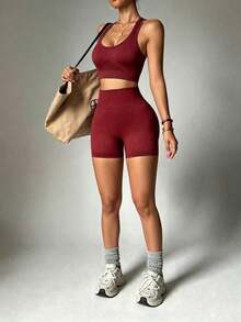 Dewbera Dewbera Seamless Knit Women's Sports Tank Top + Sports Shorts Set - Burgundy - View 5