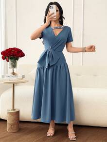 Feyla Gaun Liburan Wanita Lengan Pendek Berlipit dengan Detail Rhinestone - Biru - View 1
