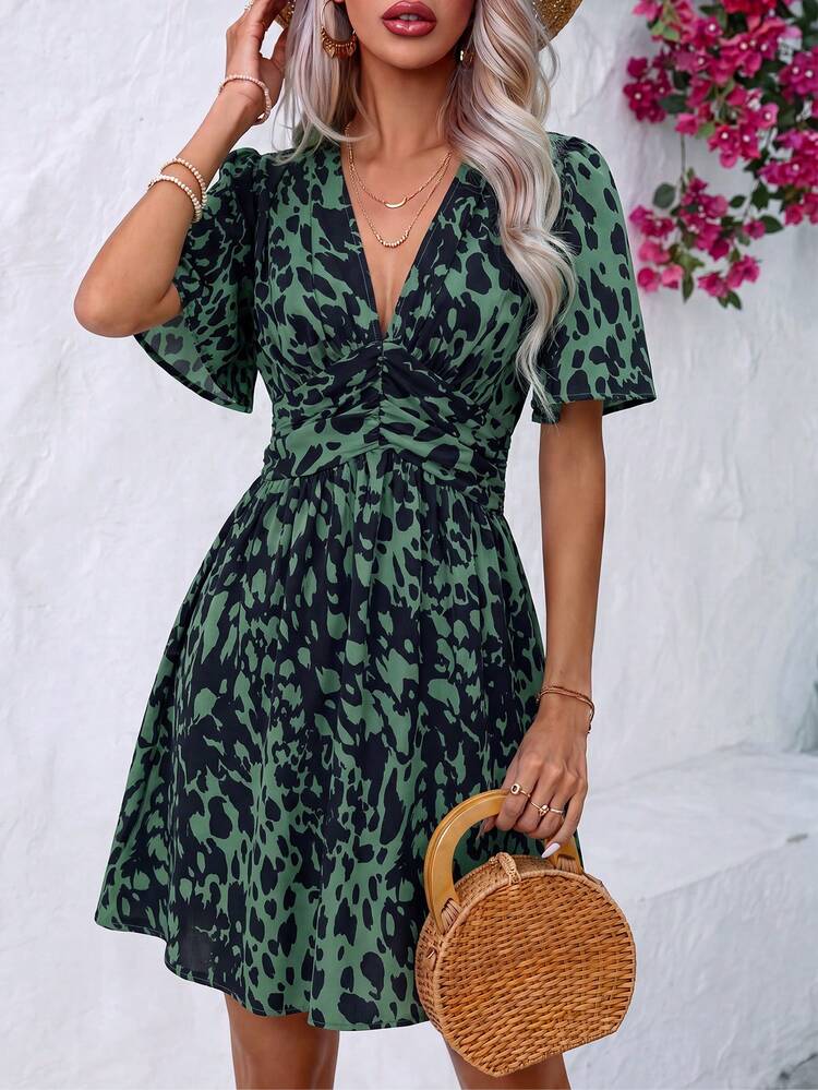 Wandoria Women's V-Neck All-Over Print Casual Daily Summer Dress - Army Green - View 6