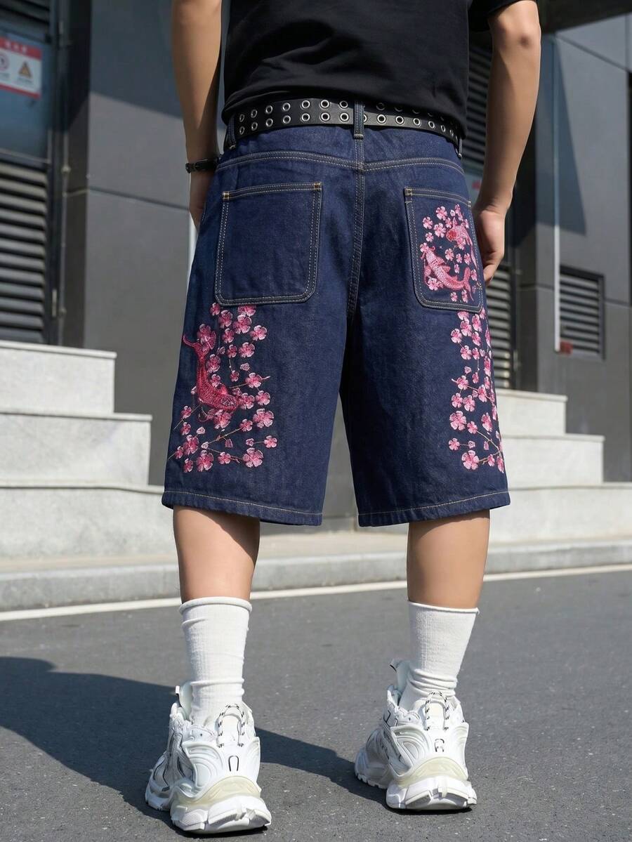 Manfinity EMRG 男士街頭風休閒刺繡黑色牛仔短褲 - 深色水洗藍 - 查看 1
