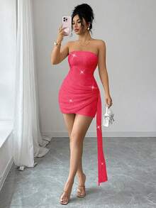Franclia 女款優雅性感派對夜店無肩帶短洋裝，亮片網紗面料，不對稱百褶下擺，緞帶裝飾，桃紅色夏季款 - 紅色 - 查看 5