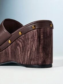 Solezae Sandal Platform Slip-On Nyaman untuk Wanita, Sepatu Musim Panas - Chocolate Brown - View 7