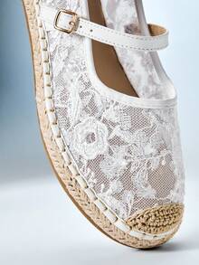 Solezae Women's Elegant Round Toe Floral Embroidery Espadrilles - White - View 7