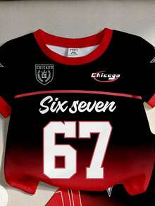 SHEIN Explorewe 2件組 男童街頭風休閒經典黑紅漸層對比條紋滿版印花字母67圖案圓領賽車T恤與配套短褲套裝，韓系街頭時尚，返校穿搭 - 彩色 - 查看 4