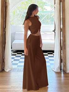 Cloudara Chic Simplicity: Round Neck Draped Crop Top And Matching Bottoms Set - Brown - View 4