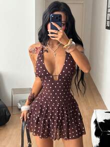 Coolane 女款春夏演唱會派對街頭風Y2K度假約會休閒蕾絲荷葉邊V領掛脖露背迷你洋裝 - 棕色 - 查看 4