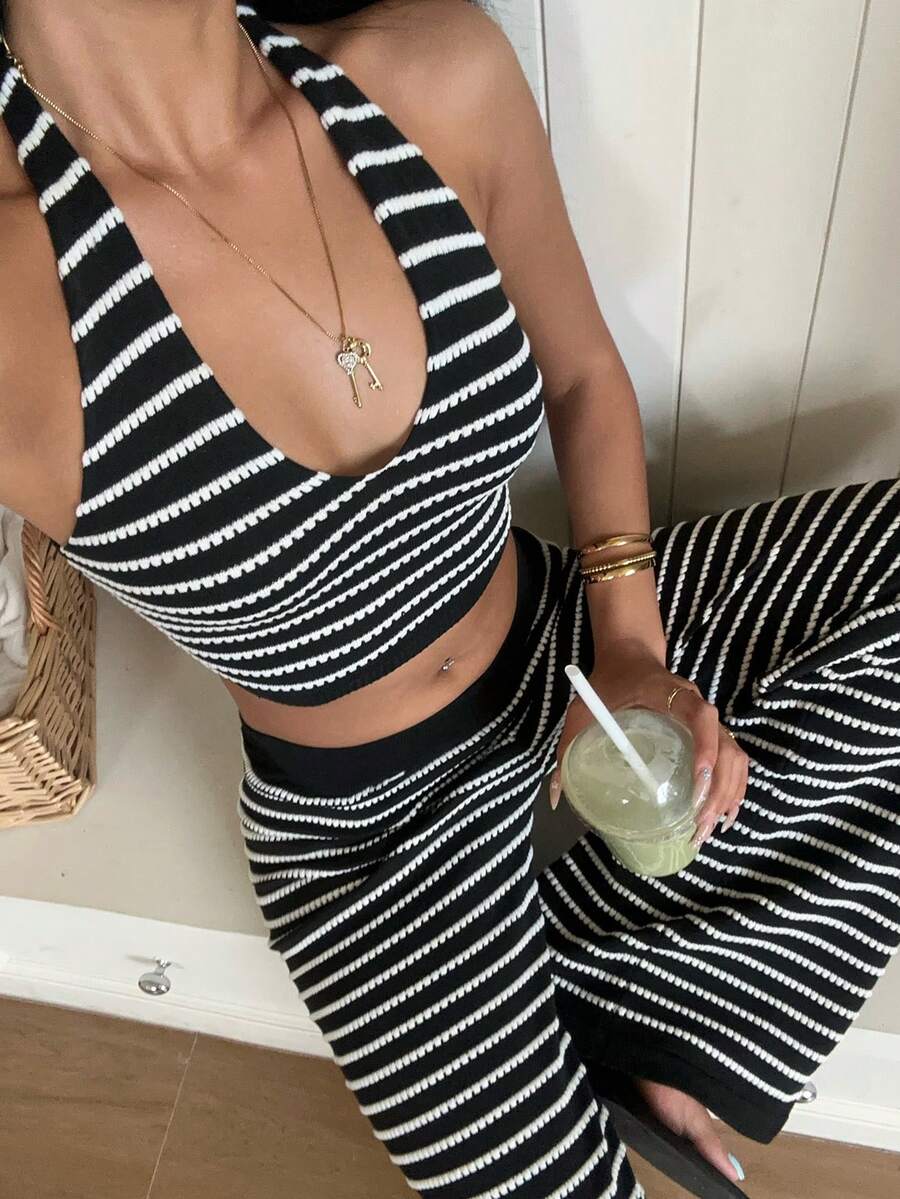 Sunnyshic Setelan Rajut 2 Potong Wanita Musim Semi/Gugur Model Slim Fit Gaya Anak Muda, Atasan Tanpa Tali Model Bandeau dengan Blok Warna Berlian dan Celana Panjang - Hitam dan Putih - View 1