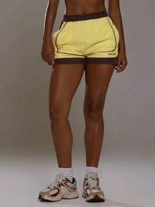 Musera Sport 對比色防風運動短褲 運動健身房女孩風 皮拉提斯健身日常穿搭 - 黃色 - 查看 3