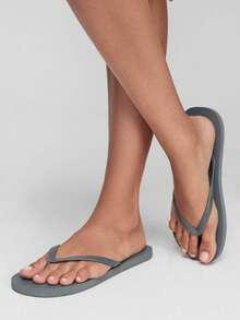 Grefit Women Shoes Summer Open-Toe Flat Bottom 2cm Flip-Flops, Bright Colors And Fresh And Comfortable Flip-Flops, Suitable For Street/Summer, Music Festivals/Themed Parties - Elephant Grey - View 4