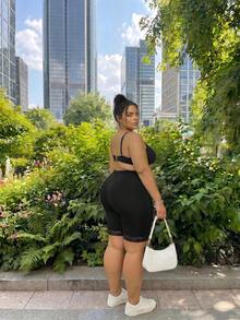 SHEIN CURVE+ 大码女式纯色网眼拼接高腰塑形短裤/2026/新年 - 黑色 - 查看 7