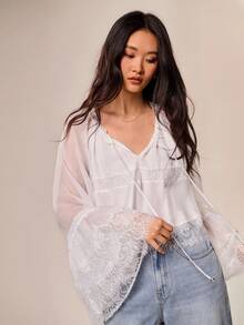 Willow Rêve 女款米色圓領荷葉邊蕾絲長袖襯衫，波希米亞風，度假浪漫風，情人節 - 米色 - 查看 4