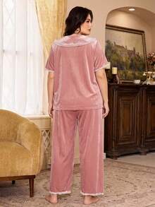 PalaceNights Autumn/Winter Velvet Lace Patchwork Plus Size 2 Pieces Pajama Set - Pink - View 4