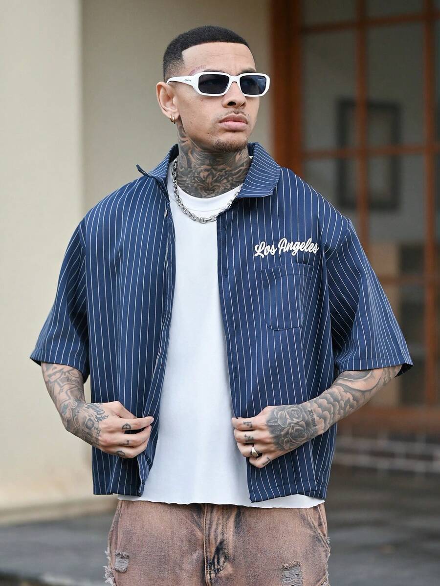 Devon Thys 男士休闲条纹字母刺绣短袖衬衫 - 藏蓝色 - 查看 1