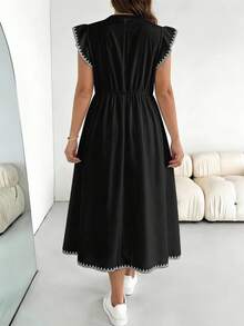 SHEIN Essnce Vestido de talla grande con mangas acampanadas y bordado de concha - Multicolor - Ver 2