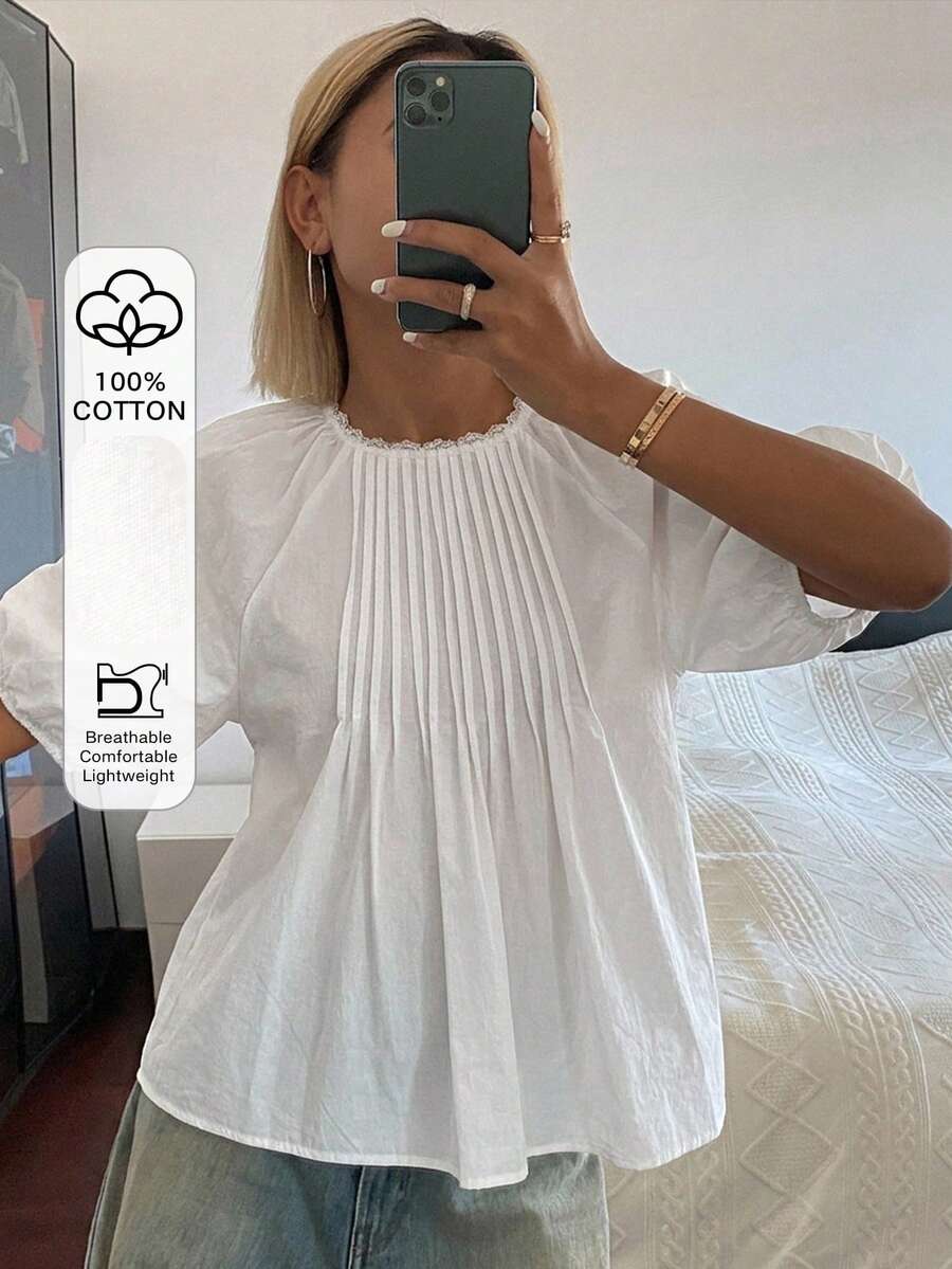DAZY 女款純色寬鬆短袖圓領百褶休閒度假夏季襯衫上衣,適合學校穿著 - 白色 - 查看 1