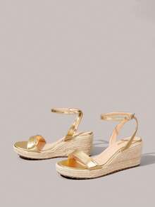 Styleloop Straw Wedge Heel With Sandals, Buckle Ankle Strap Design Casual Vacation Style Platform Women's Shoes Daily Wear Height-Increasing Shoes - Gold - View 2