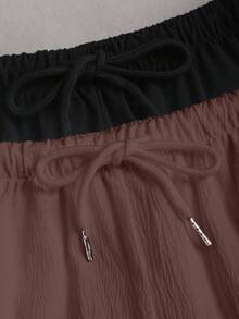 SHEIN PETITE 女款黑白配色純色直筒長褲 2件套 - 棕色 - 查看 4