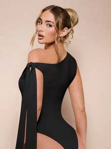 SHEIN BAE Nữ Màu Trơn Cổ Bất Đối Xứng Xoắn Chi Tiết Không Tay Toàn Thân Cho Hoặc Ngày Lễ, Mai - màu đen - Xem 2